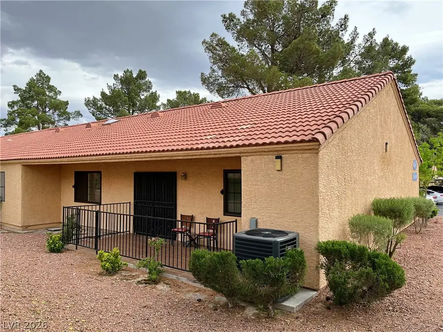 2851 S Valley View Boulevard #1198, Las Vegas, NV 89102 - #2