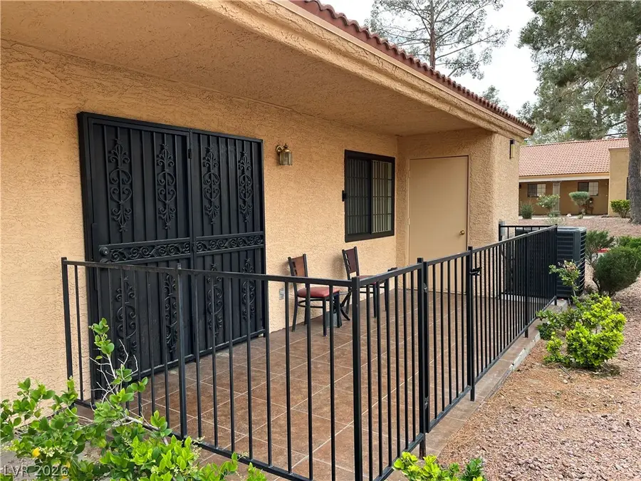 2851 S Valley View Boulevard #1198, Las Vegas, NV 89102 - #3