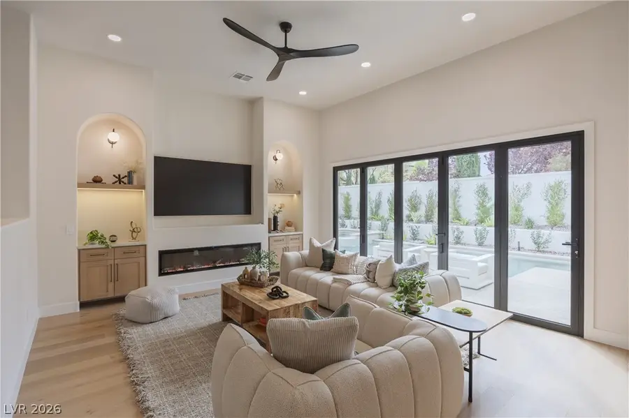 305 Prince Charming Court, Las Vegas, NV 89145 - #2