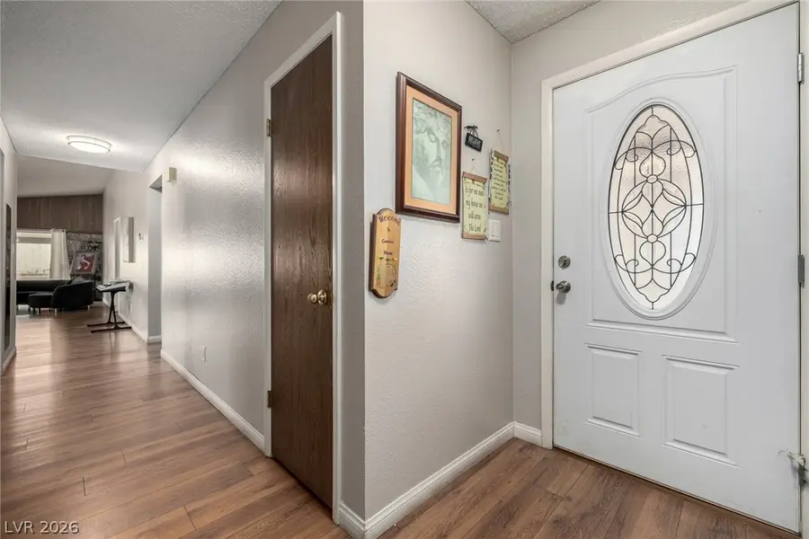 6433 Pearcrest Road, Las Vegas, NV 89108 - #3