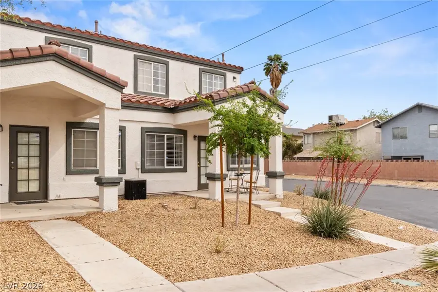 5330 E Charleston Boulevard #35, Las Vegas, NV 89142 - #3