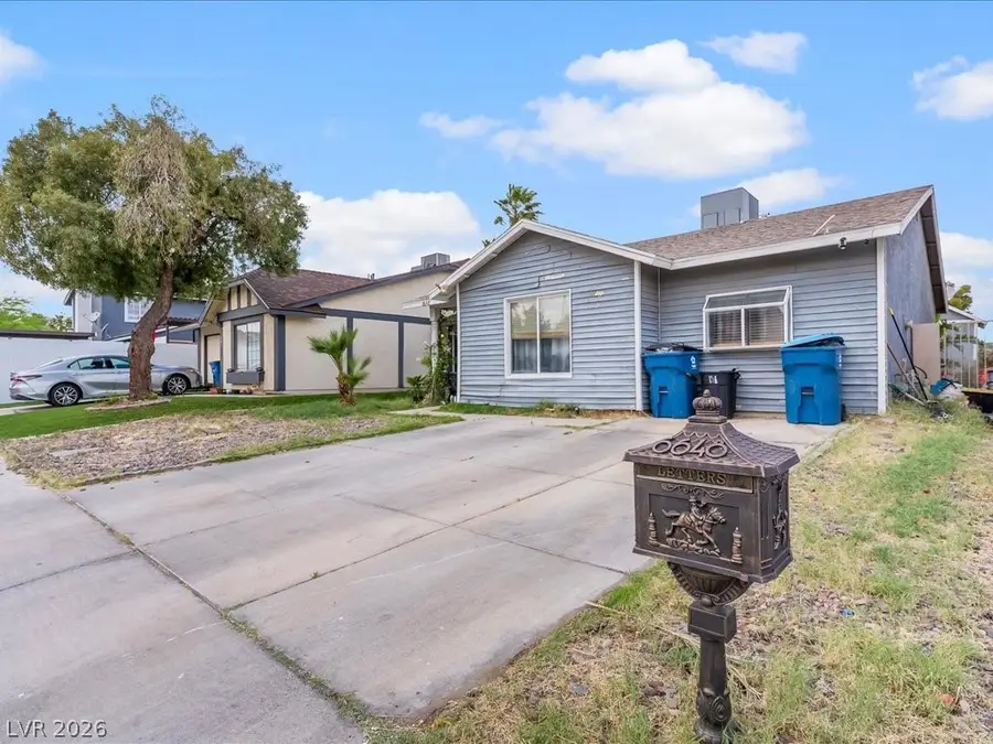 6648 Gazelle Drive, Las Vegas, NV 89108 - #2
