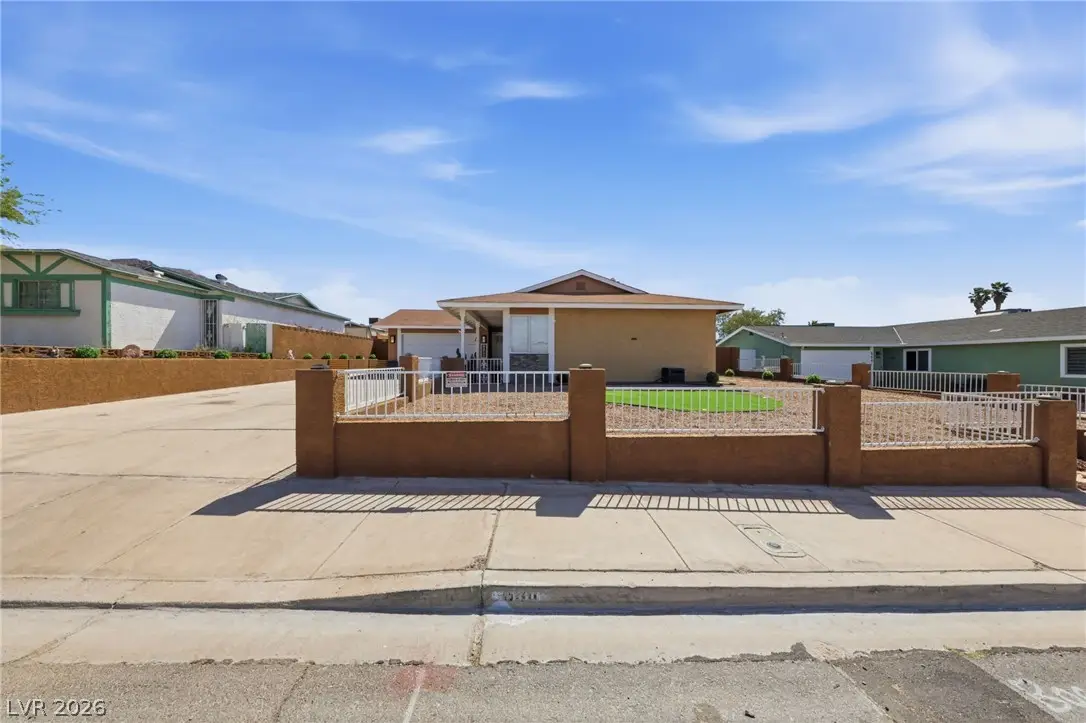 6811 Soldela Drive, Las Vegas, NV 89156 - #1