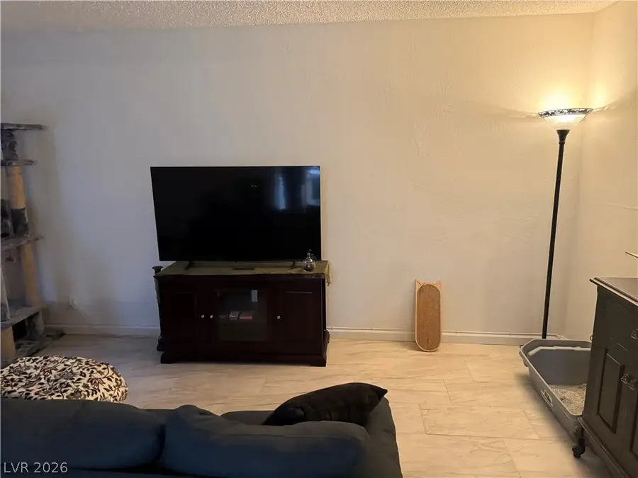 2080 Karen Avenue #15, Las Vegas, NV 89169 - #3