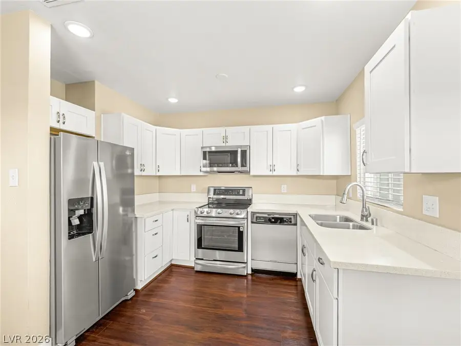 234 Earl Street, Las Vegas, NV 89101 - #3