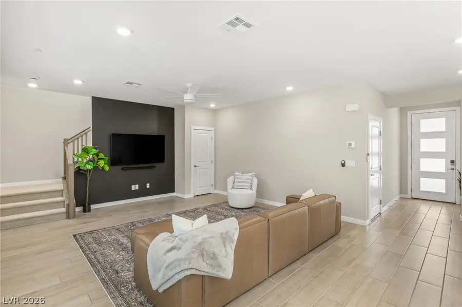 10449 Smokey Mariposa Avenue, Las Vegas, NV 89166 - #3