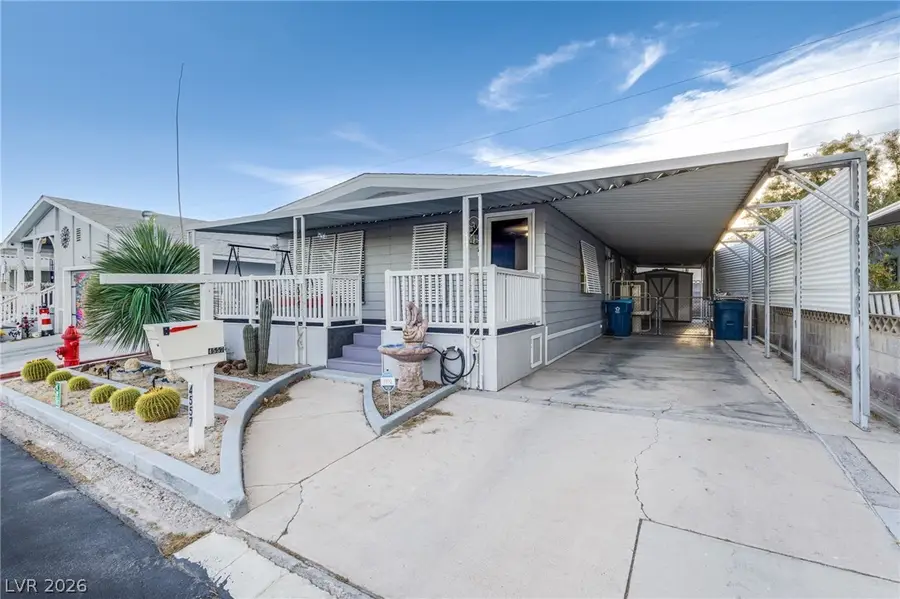 4557 Royal Ridge Boulevard, Las Vegas, NV 89103 - #2
