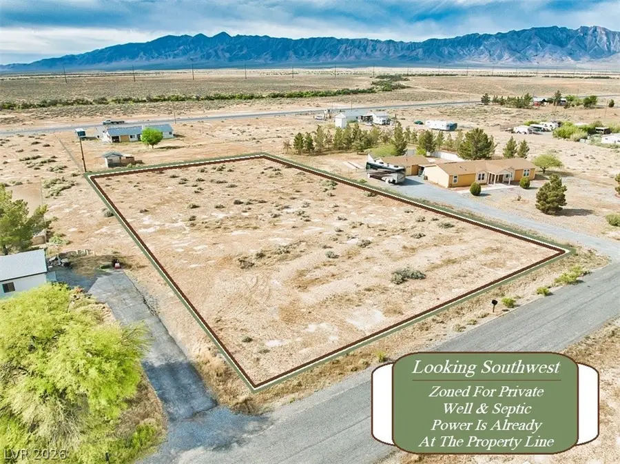 201 E Falcon Street, Pahrump, NV 89048 - #2