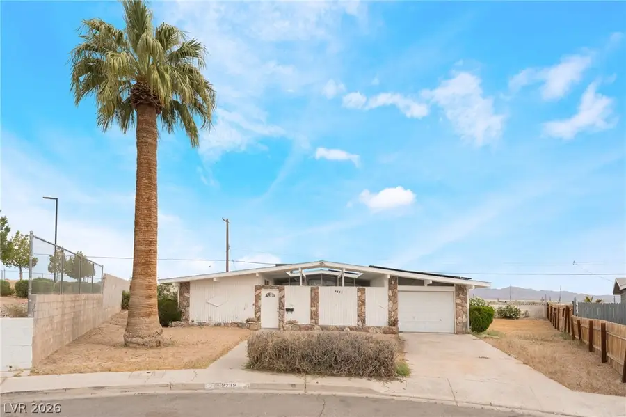 2732 Castle Street, North Las Vegas, NV 89030 - #2