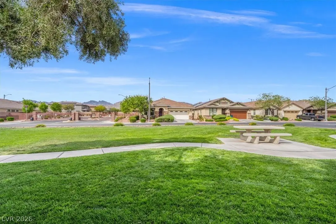 7811 Sugarloaf Peak Street, Las Vegas, NV 89166 - #1