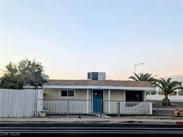 2217 E Oakey Boulevard, Las Vegas, NV 89104