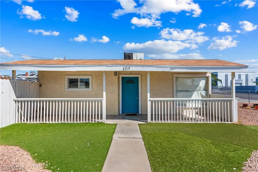 2217 E Oakey Boulevard, Las Vegas, NV 89104 - #2