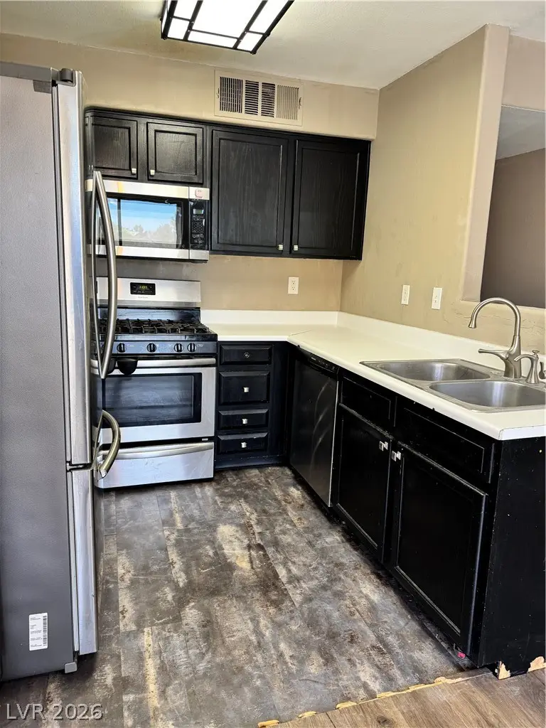 3056 Casey Drive #204, Las Vegas, NV 89120 - #3