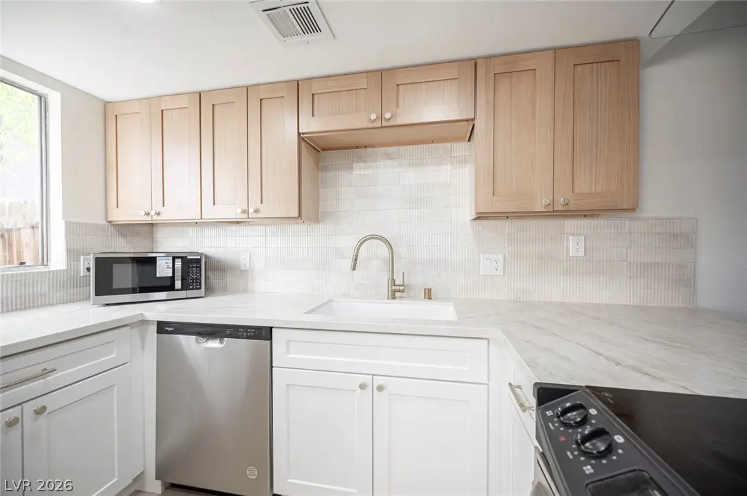 208 N Bruce Street #C, Las Vegas, NV 89101 - #1