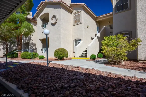 5415 W Harmon Avenue #1122, Las Vegas, NV 89103