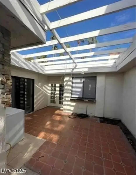 3436 Pino Circle, Las Vegas, NV 89121 - #3