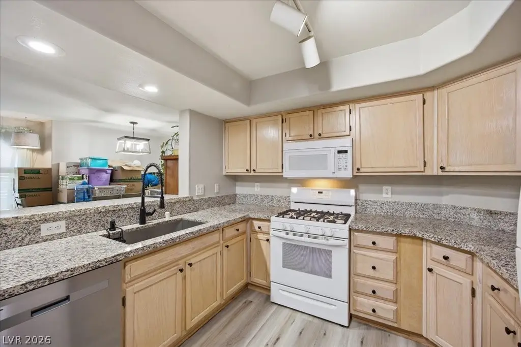 7950 W Flamingo Road #1017, Las Vegas, NV 89147 - #1