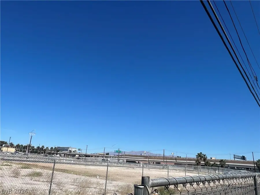 310 N 9th Street, Las Vegas, NV 89101 - #2