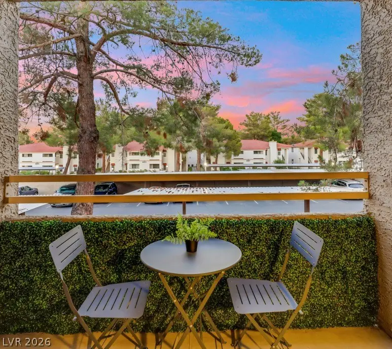 5036 S Rainbow Boulevard #204, Las Vegas, NV 89118 - #1