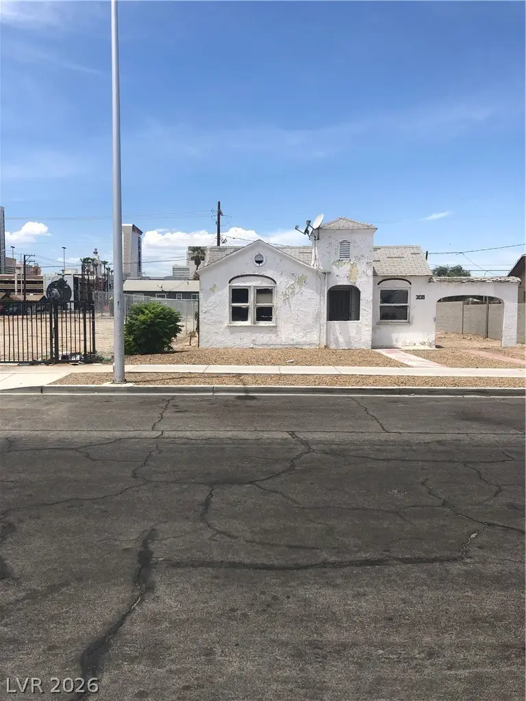309 N 9th Street, Las Vegas, NV 89101 - #2