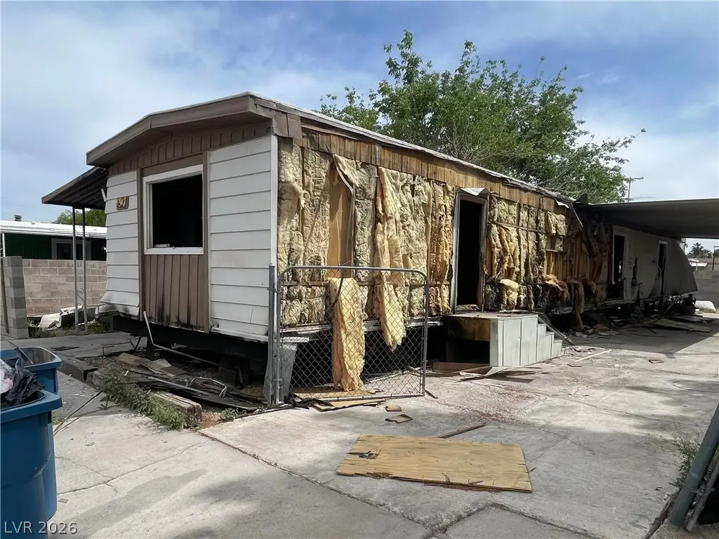 4917 E Twain Avenue, Las Vegas, NV 89121 - #1