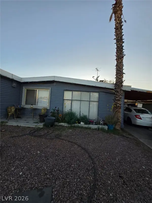 345 S Mallard Street, Las Vegas, NV 89107