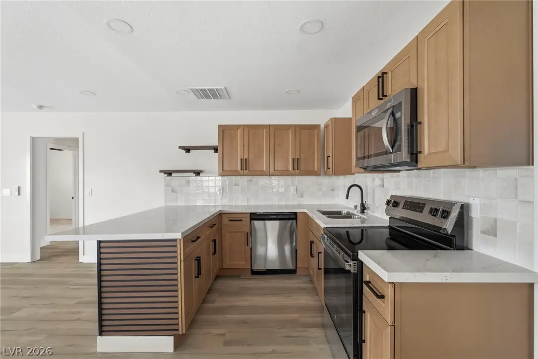 141 N 19th Street, Las Vegas, NV 89101 - #1