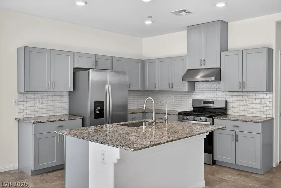 10983 Cambridge Lakes Avenue, Las Vegas, NV 89166 - #3