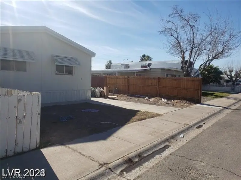 5545 Everglade Street, Las Vegas, NV 89142 - #2