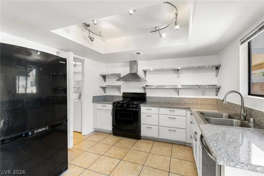 5246 Lisagayle Court #113, Las Vegas, NV 89103 - #3
