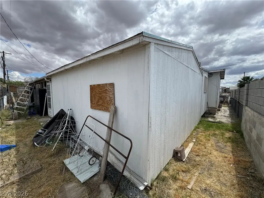 6124 Great Smoky Avenue, Las Vegas, NV 89156 - #3