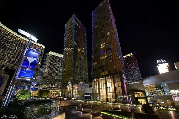 3722 Las Vegas Boulevard #1702, Las Vegas, NV 89158