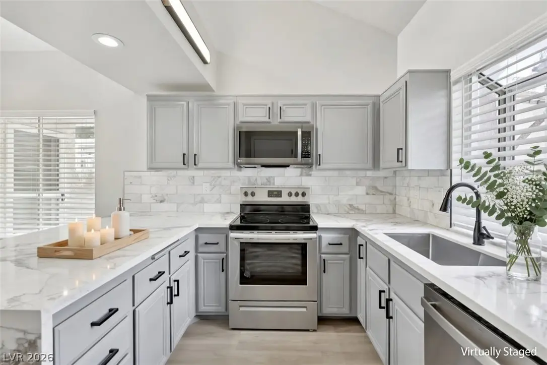 8913 Antioch Way, Las Vegas, NV 89117 - #1
