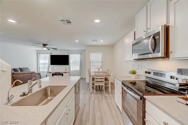 6928 Honor Hill Street, Las Vegas, NV 89166