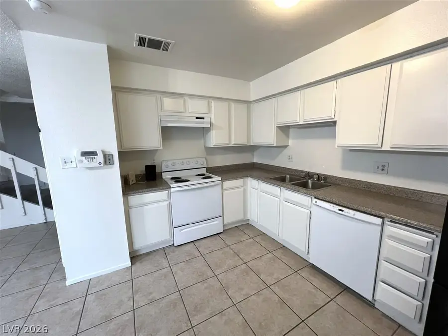 528 Delfern Lane, Las Vegas, NV 89169 - #3