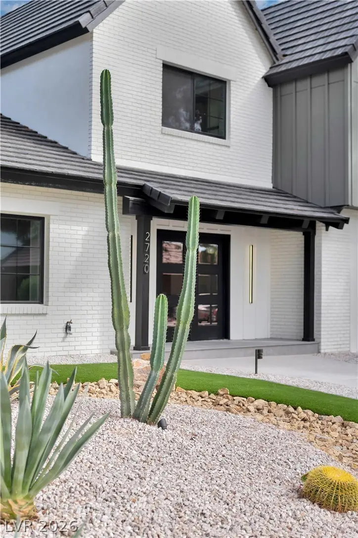 2720 Tioga Pines Circle, Las Vegas, NV 89117 - #3