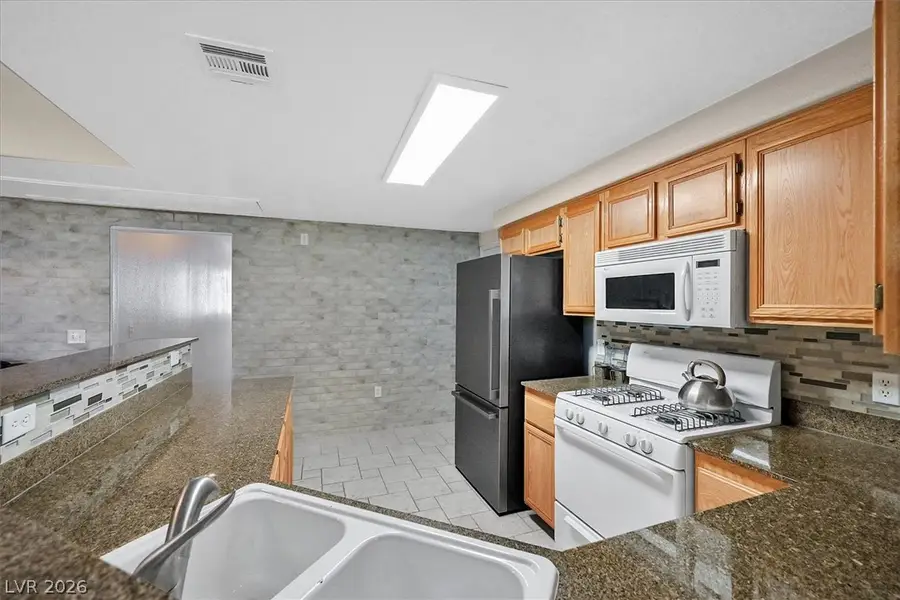 10550 W Alexander Road #2007, Las Vegas, NV 89129 - #3