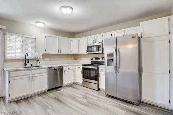 2510 Paradise Village Way, Las Vegas, NV 89120