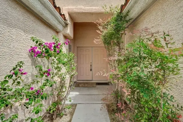 6924 Hazelnut Garden Street, Las Vegas, NV 89131 - #3