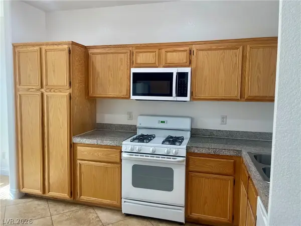 808 Pirates Cave Court, North Las Vegas, NV 89032
