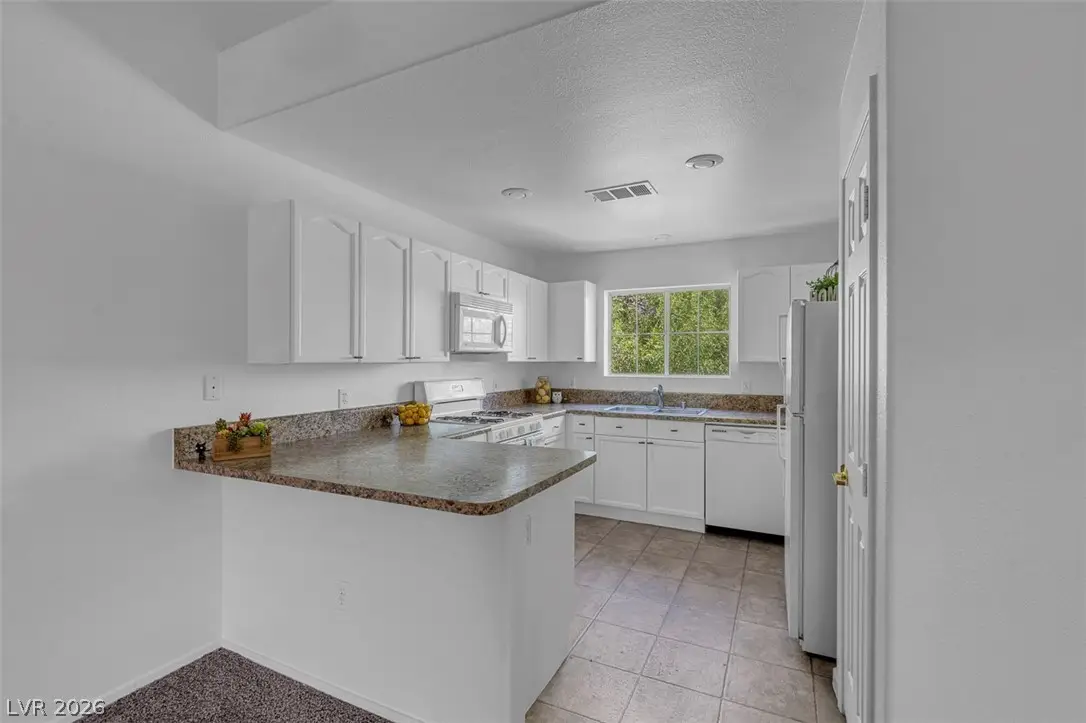353 Amber Pine Street #203, Las Vegas, NV 89144 - #1
