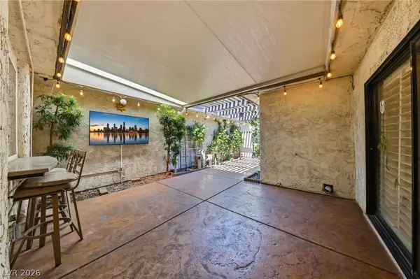 2577 Palmera Circle, Las Vegas, NV 89121