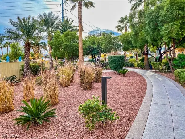 8255 Las Vegas Boulevard #1302, Las Vegas, NV 89123