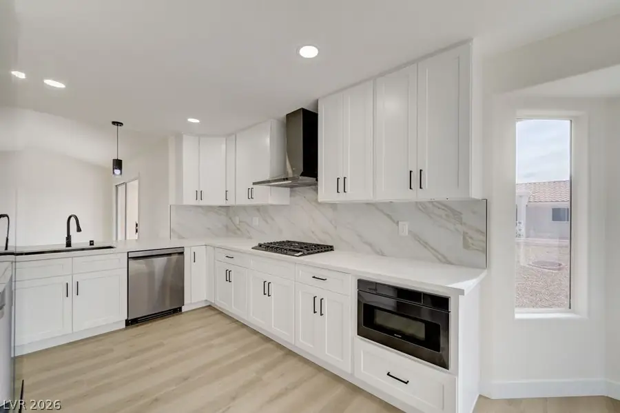8901 Villa Ridge Drive, Las Vegas, NV 89134 - #2