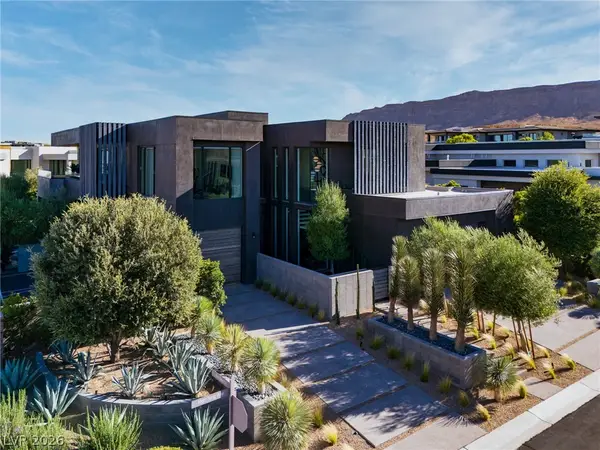 11 Night Song Way, Las Vegas, NV 89135