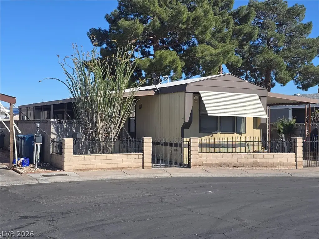 3304 Death Valley Drive, Las Vegas, NV 89122 - #1