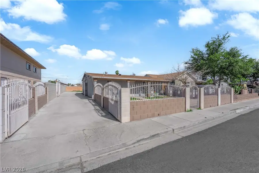 2512 Statz Street, North Las Vegas, NV 89030 - #3