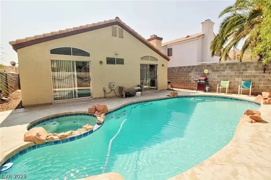 7050 Orange Grove Lane, Las Vegas, NV 89119 - #3