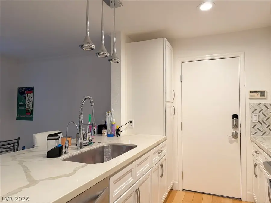 8452 Boseck Drive #186, Las Vegas, NV 89145 - #3