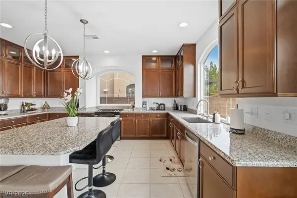 10048 Pipestone Street, Las Vegas, NV 89141